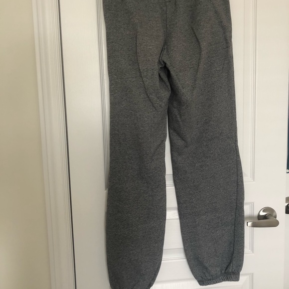 authentic ROOTS salt & pepper sweatpants - Picture 3 of 5